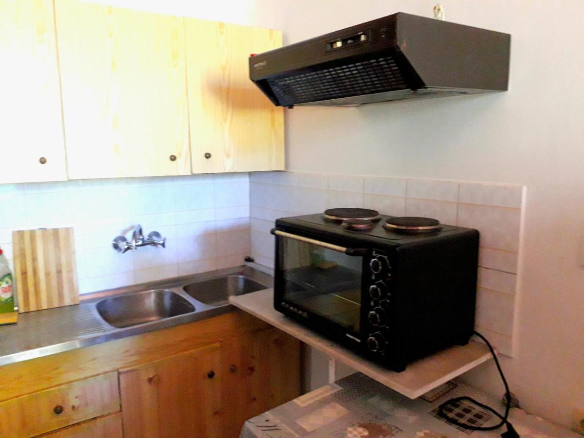 Ionio Apartments Лефкими Екстериор снимка